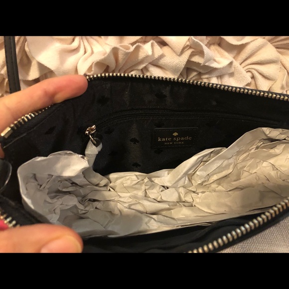 Kate Spade Purse - Picture 6 of 8